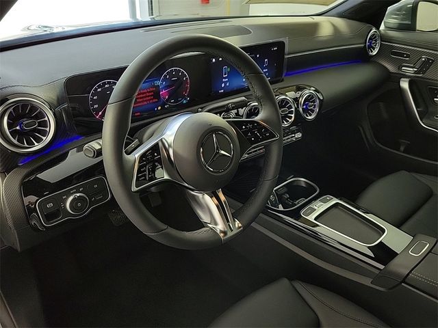 2025 Mercedes-Benz CLA 250