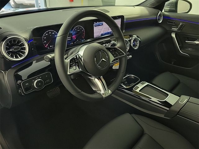 2025 Mercedes-Benz CLA 250