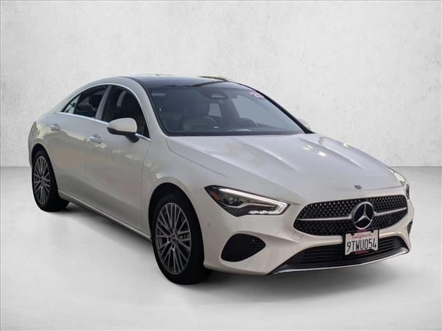 2025 Mercedes-Benz CLA 250