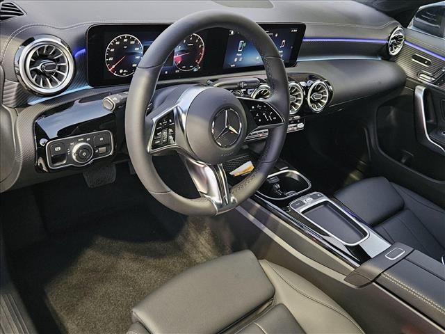 2025 Mercedes-Benz CLA 250