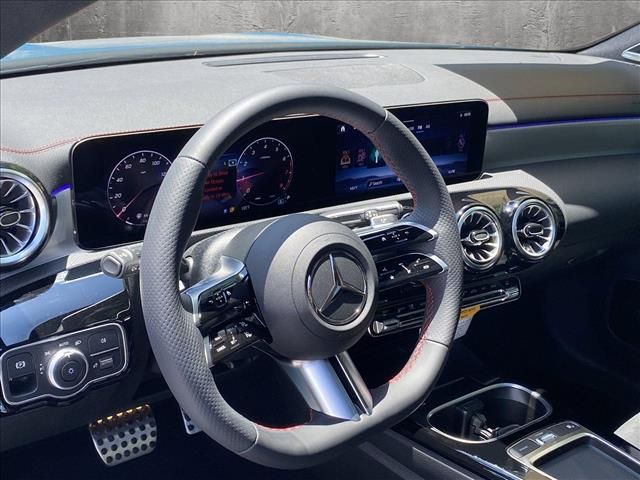 2025 Mercedes-Benz CLA 250