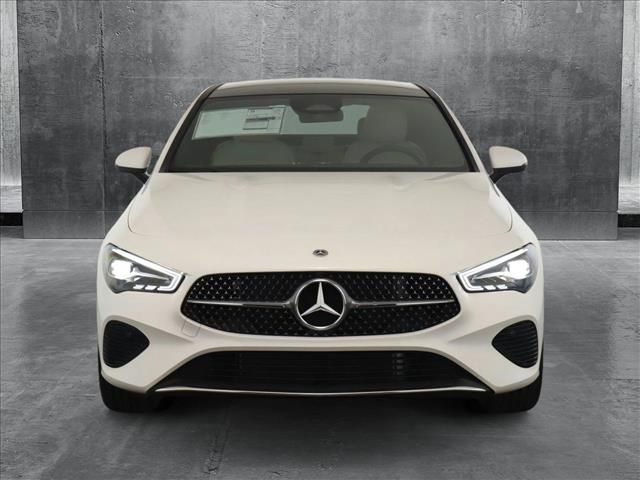 2025 Mercedes-Benz CLA 250