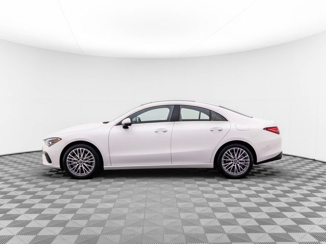 2025 Mercedes-Benz CLA 250