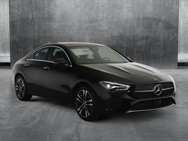 2025 Mercedes-Benz CLA 250