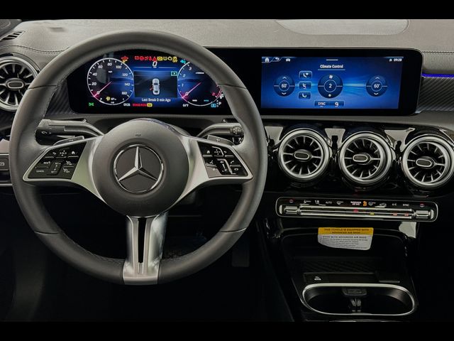 2025 Mercedes-Benz CLA 250