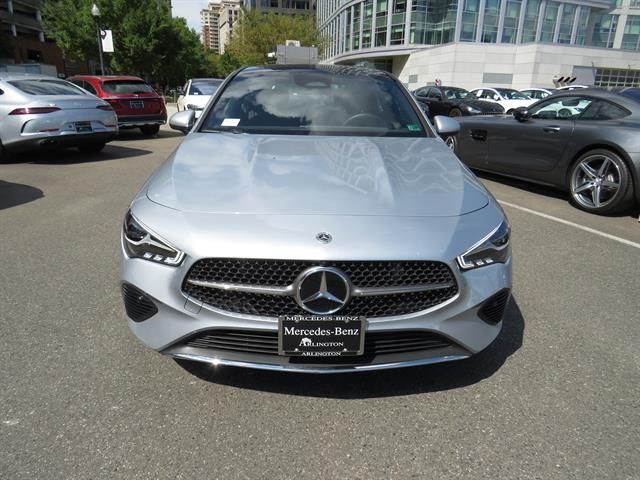 2025 Mercedes-Benz CLA 250