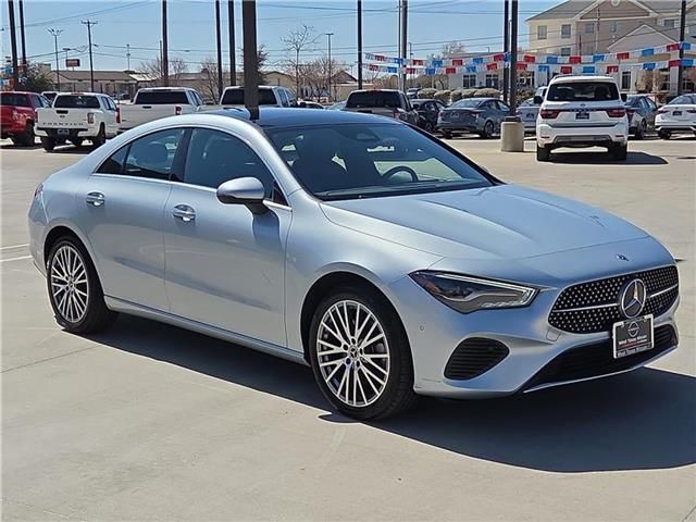 2025 Mercedes-Benz CLA 250