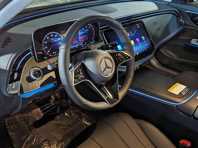 2025 Mercedes-Benz E-Class 350