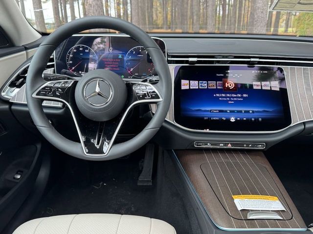 2025 Mercedes-Benz E-Class 350