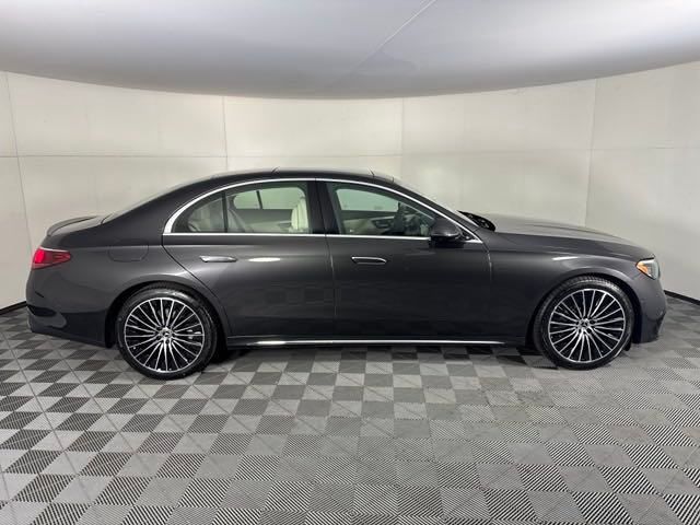 2025 Mercedes-Benz E-Class 350