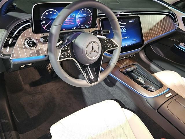 2025 Mercedes-Benz E-Class 350