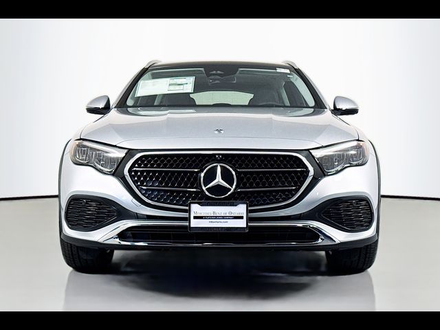 2025 Mercedes-Benz E-Class 450