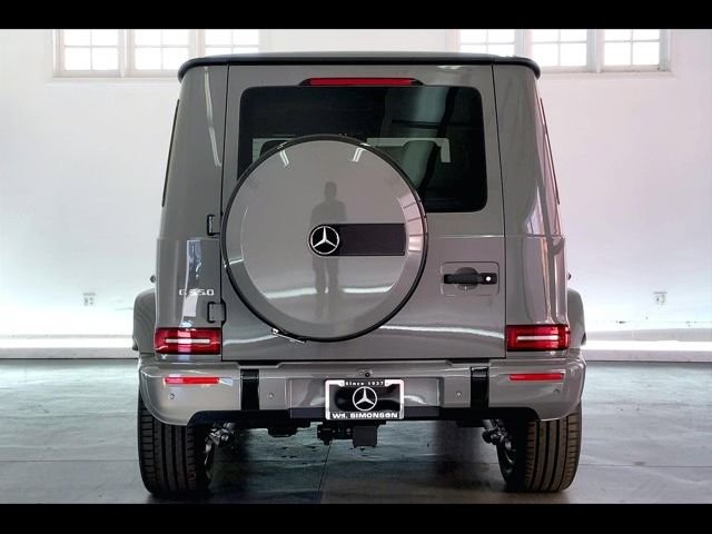 2025 Mercedes-Benz G-Class 550