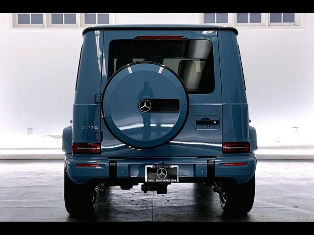 2025 Mercedes-Benz G-Class 550