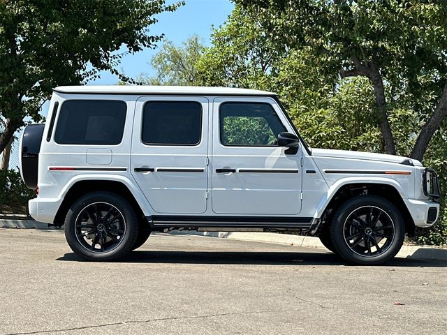 2025 Mercedes-Benz G-Class 550