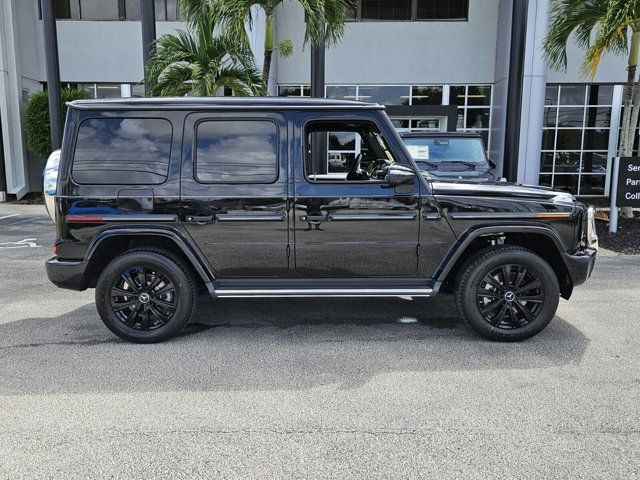 2025 Mercedes-Benz G-Class 550