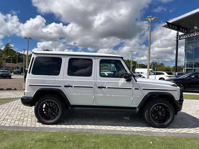 2025 Mercedes-Benz G-Class 550