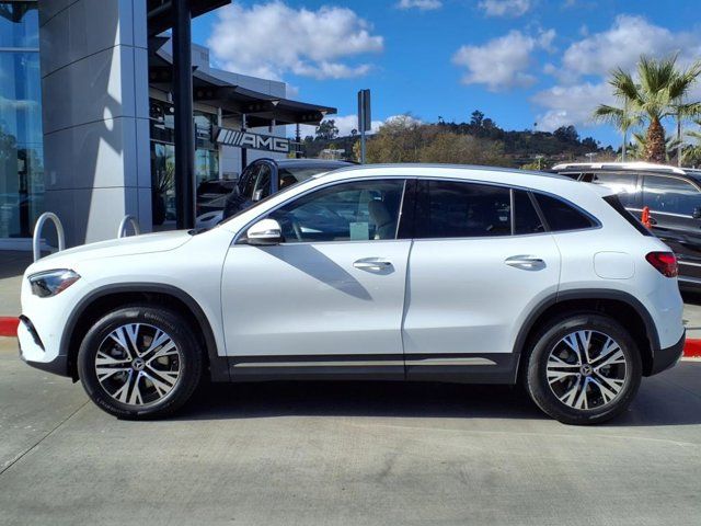 2025 Mercedes-Benz GLA 250