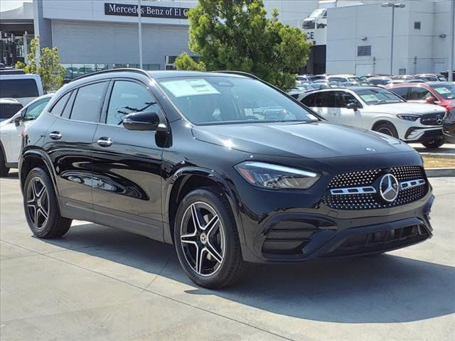 2025 Mercedes-Benz GLA 250