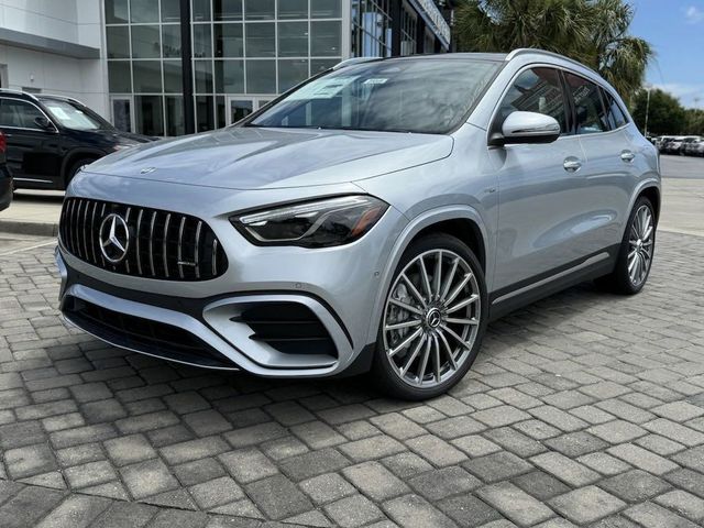 2025 Mercedes-Benz GLA AMG 35