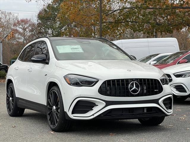 2025 Mercedes-Benz GLA AMG 35