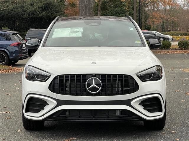 2025 Mercedes-Benz GLA AMG 35