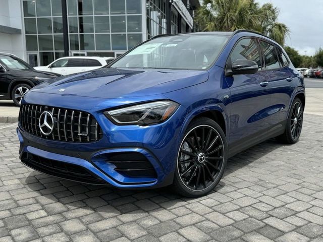 2025 Mercedes-Benz GLA AMG 35