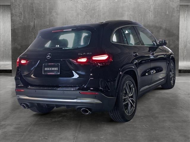 2025 Mercedes-Benz GLA AMG 35