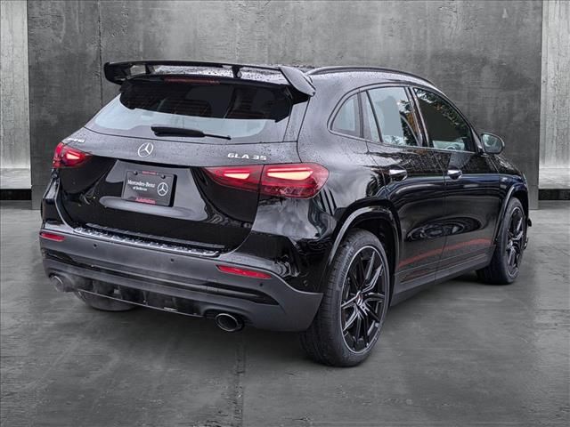 2025 Mercedes-Benz GLA AMG 35