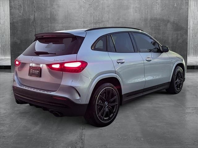 2025 Mercedes-Benz GLA AMG 35