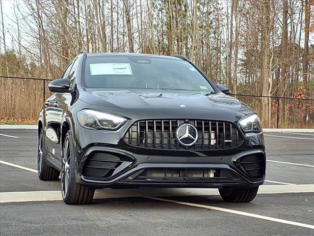 2025 Mercedes-Benz GLA AMG 35