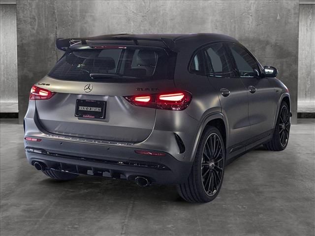 2025 Mercedes-Benz GLA AMG 35