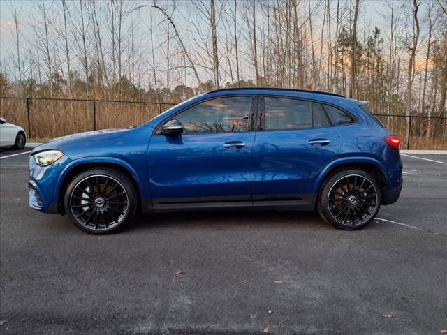 2025 Mercedes-Benz GLA AMG 35