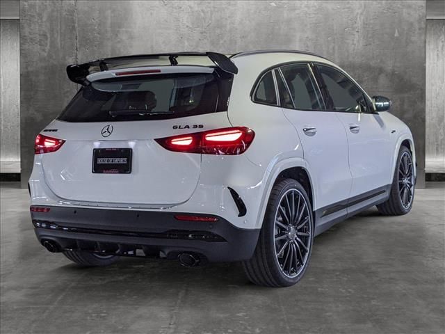 2025 Mercedes-Benz GLA AMG 35