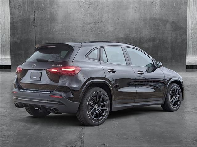 2025 Mercedes-Benz GLA AMG 35