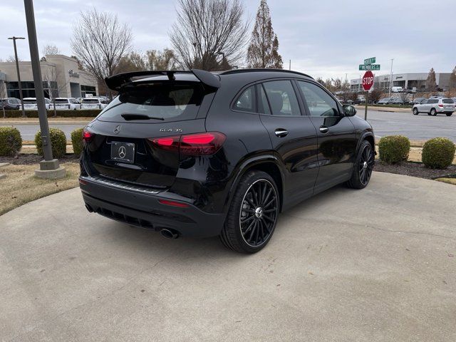 2025 Mercedes-Benz GLA AMG 35