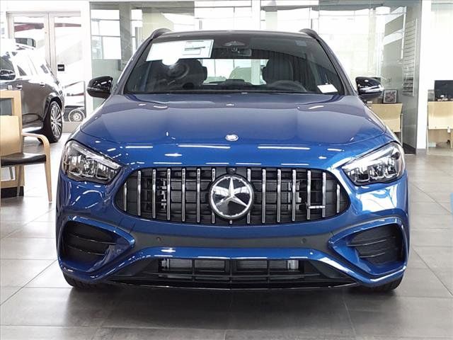 2025 Mercedes-Benz GLA AMG 35