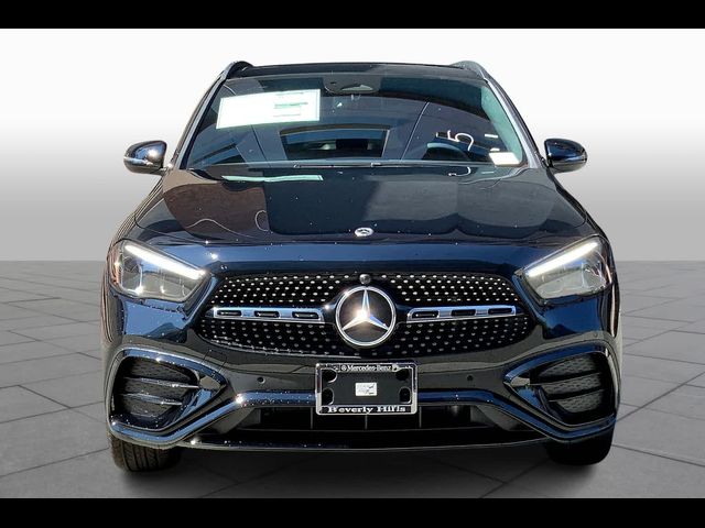 2025 Mercedes-Benz GLA 250