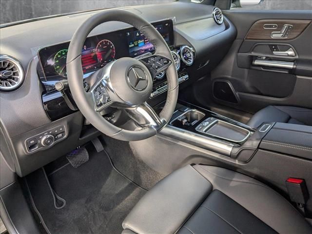 2025 Mercedes-Benz GLA 250