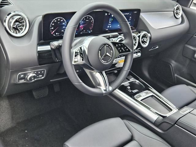 2025 Mercedes-Benz GLA 250