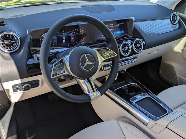 2025 Mercedes-Benz GLA 250