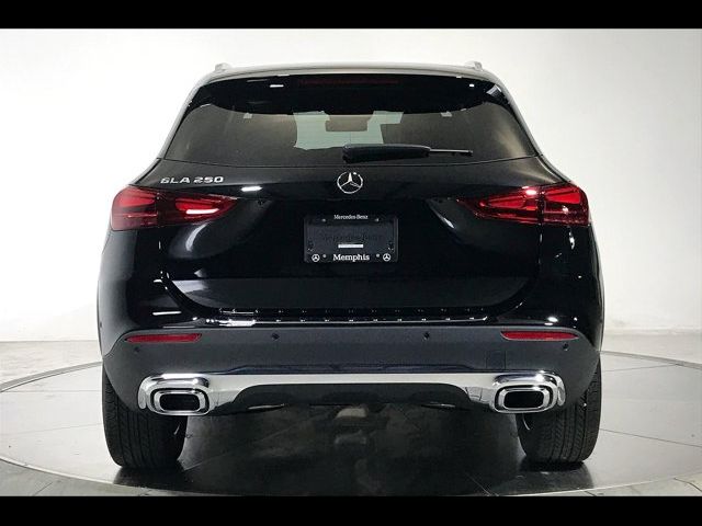 2025 Mercedes-Benz GLA 250