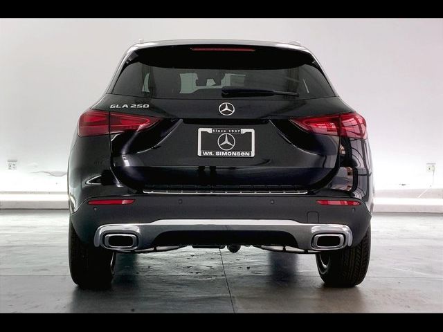 2025 Mercedes-Benz GLA 250