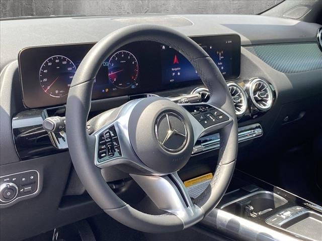 2025 Mercedes-Benz GLA 250