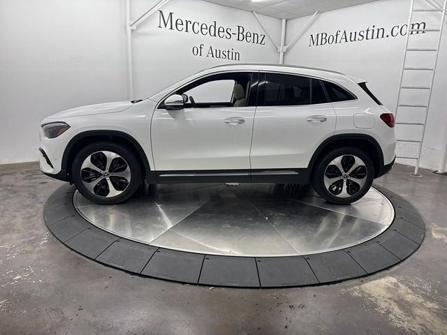 2025 Mercedes-Benz GLA 250