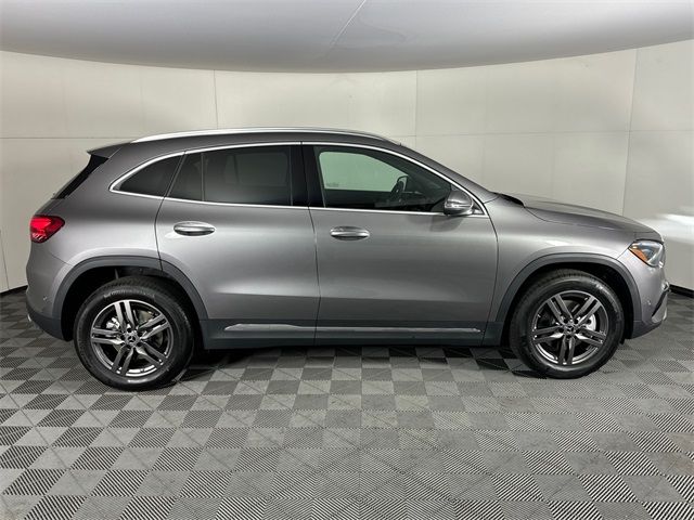 2025 Mercedes-Benz GLA 250