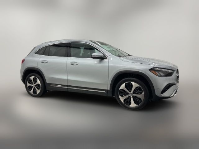 2025 Mercedes-Benz GLA 250