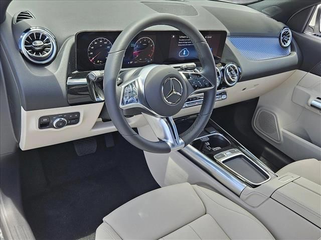 2025 Mercedes-Benz GLA 250