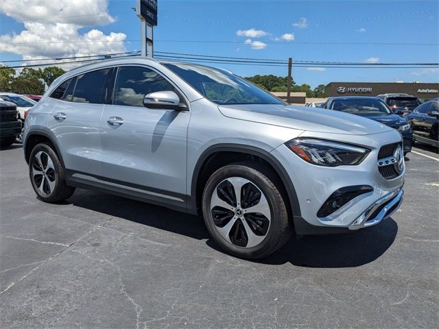 2025 Mercedes-Benz GLA 250