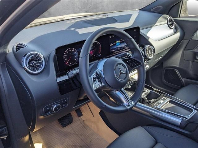 2025 Mercedes-Benz GLA 250